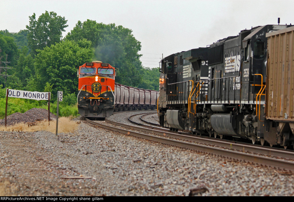 BNSF 1112 Meets the NS 9383 at Old Monroe Mo.